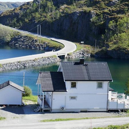 Seafront Holiday Home Close To Reine, Lofoten Sund  Buitenkant foto